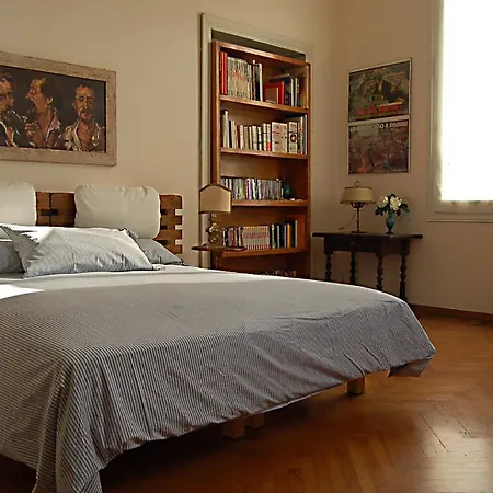 Italy Prestigious ボローニャ